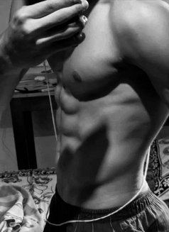 Rohit - Acompañantes masculino in New Delhi Photo 9 of 10