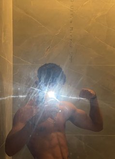Rohit - Male escort in New Delhi Photo 1 of 2