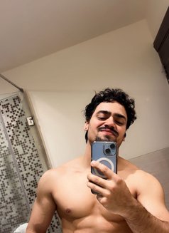 Rohit - Acompañantes masculino in New Delhi Photo 2 of 4