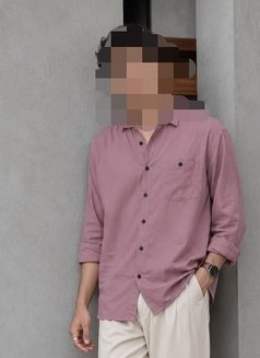 Rohit - Acompañantes masculino in New Delhi Photo 1 of 2