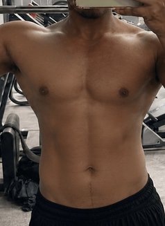 Rohit - Male escort in Noida Photo 3 of 4