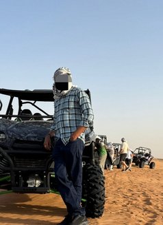 Rohit Male Escort - Male escort in Dubai Photo 3 of 3