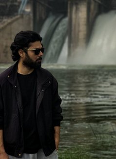 Rohit - Male escort in Kathmandu Photo 3 of 4