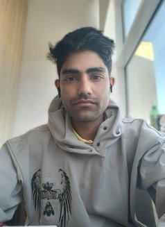 Rohit - Male escort in Kathmandu Photo 2 of 2