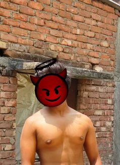 Rohit Shaw - Agencia de acompañantes masculinas in Kolkata Photo 3 of 3