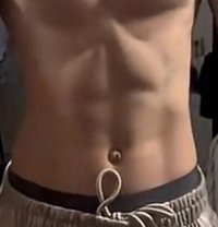 Rohit Singh - Acompañantes masculino in Pune