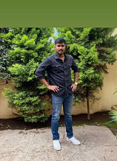 6.2 tall dark Indian bull. - Male escort in Bangalore Photo 3 of 4