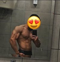 Rohitsinghhh - Male escort in New Delhi