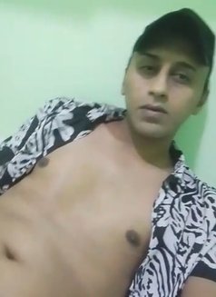 Roki - Transsexual escort in Dubai Photo 9 of 9
