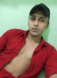Roki - Acompañantes transexual in Dubai Photo 9 of 9