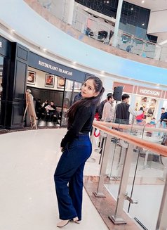 Roma Call Girl Service Russian Indian - escort in Hyderabad Photo 1 of 3