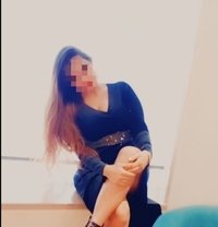 Roma Here Real Meet & Cam Show - escort in Hyderabad Photo 1 of 2