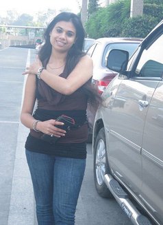 Roma - escort agency in Chennai Photo 1 of 5