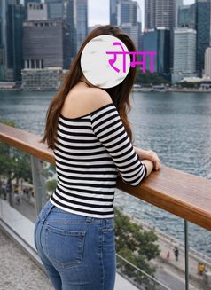 Roma - escort in New Delhi Photo 2 of 3
