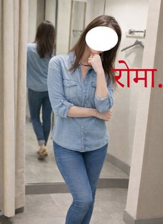 Roma - escort in New Delhi Photo 3 of 3