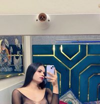 Roma - Transsexual escort in New Delhi