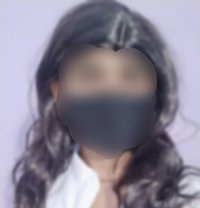 Roma Real Meet & Cam Show - puta in Kochi