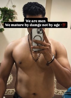 Rohan - Male escort in Indore Photo 4 of 7