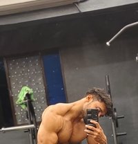Roman Mallik - Male escort in Bangalore