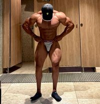 Roman Mallik - Acompañantes masculino in Bangalore