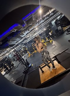 Romana Last days in Hong Kong - escort in Hong Kong Photo 13 of 22