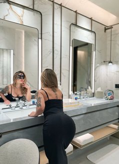 Romana Last days in Hong Kong - escort in Hong Kong Photo 16 of 22