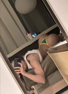 Romana Last days in Hong Kong - escort in Hong Kong Photo 18 of 22