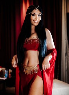 Romanian Goddess Jessica - escort in Riyadh Photo 5 of 12
