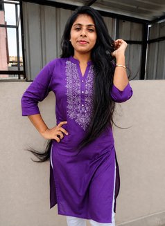 Romantic college student ready for sex - escort in Hyderabad Photo 5 of 5