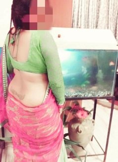 Romantic Girls Sapna - escort in New Delhi Photo 2 of 3