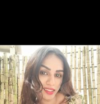 Romantic Queen - Acompañantes transexual in Chennai