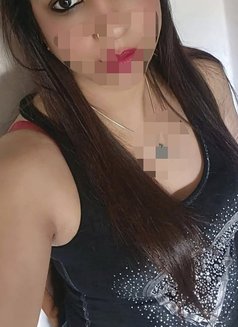 Romantic Session With Mallu Girl - escort in Muscat Photo 1 of 3
