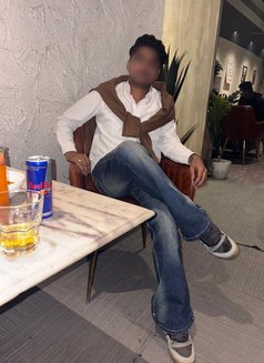 Romeo 59 - Acompañantes masculino in Mumbai Photo 2 of 4
