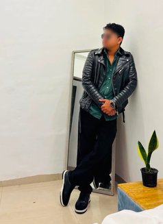 Romeo 59 - Acompañantes masculino in Mumbai Photo 3 of 4