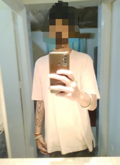 Romeo Women, Threesomes, Couples - Male escort in Nairobi Photo 4 of 5