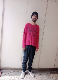 Romeo for Wife Couples and Ladies - Male escort in Nairobi Photo 5 of 10