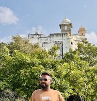 Romeo - Acompañantes masculino in Ahmedabad