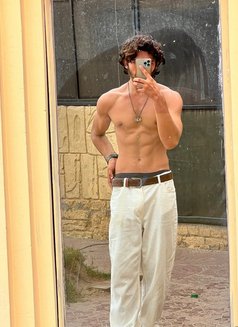 Romeo - Acompañantes masculino in Bangalore Photo 2 of 7
