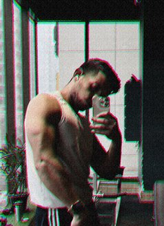 Romeo on Call - Male escort in New Delhi Photo 4 of 4