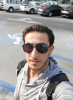 Romeo - Male escort in Dubai Photo 4 of 7
