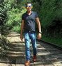 Romeo - Male escort in Colombo Photo 1 of 4