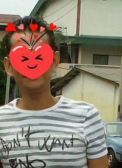 Romeo - Male escort in Colombo Photo 3 of 4