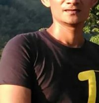 Romeo - Intérprete masculino de adultos in Colombo