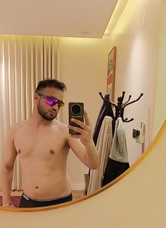 Romeo Turkish mix - Acompañantes masculino in Riyadh Photo 2 of 12