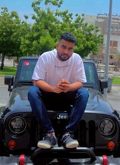 Romeo Your VIP Sensual Companion - Acompañantes masculino in Muscat Photo 2 of 3