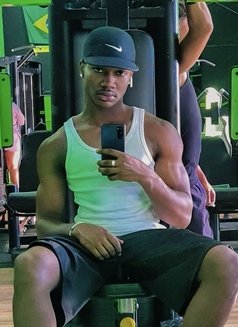 Romeu Saint Brazilian Black - Male escort in Dubai Photo 2 of 8