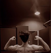 Romio - Male escort in Mumbai