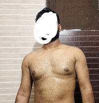 Romix - Acompañantes masculino in New Delhi