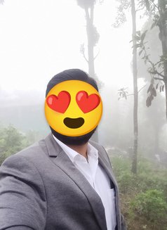 Romir - Male escort in Kolkata Photo 4 of 7