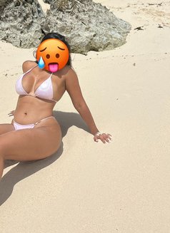 romy - escort in Barbados Photo 4 of 5